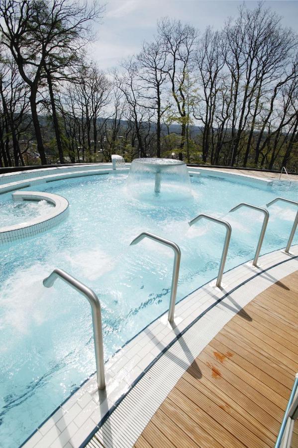 Der Valk Hotel 4*
