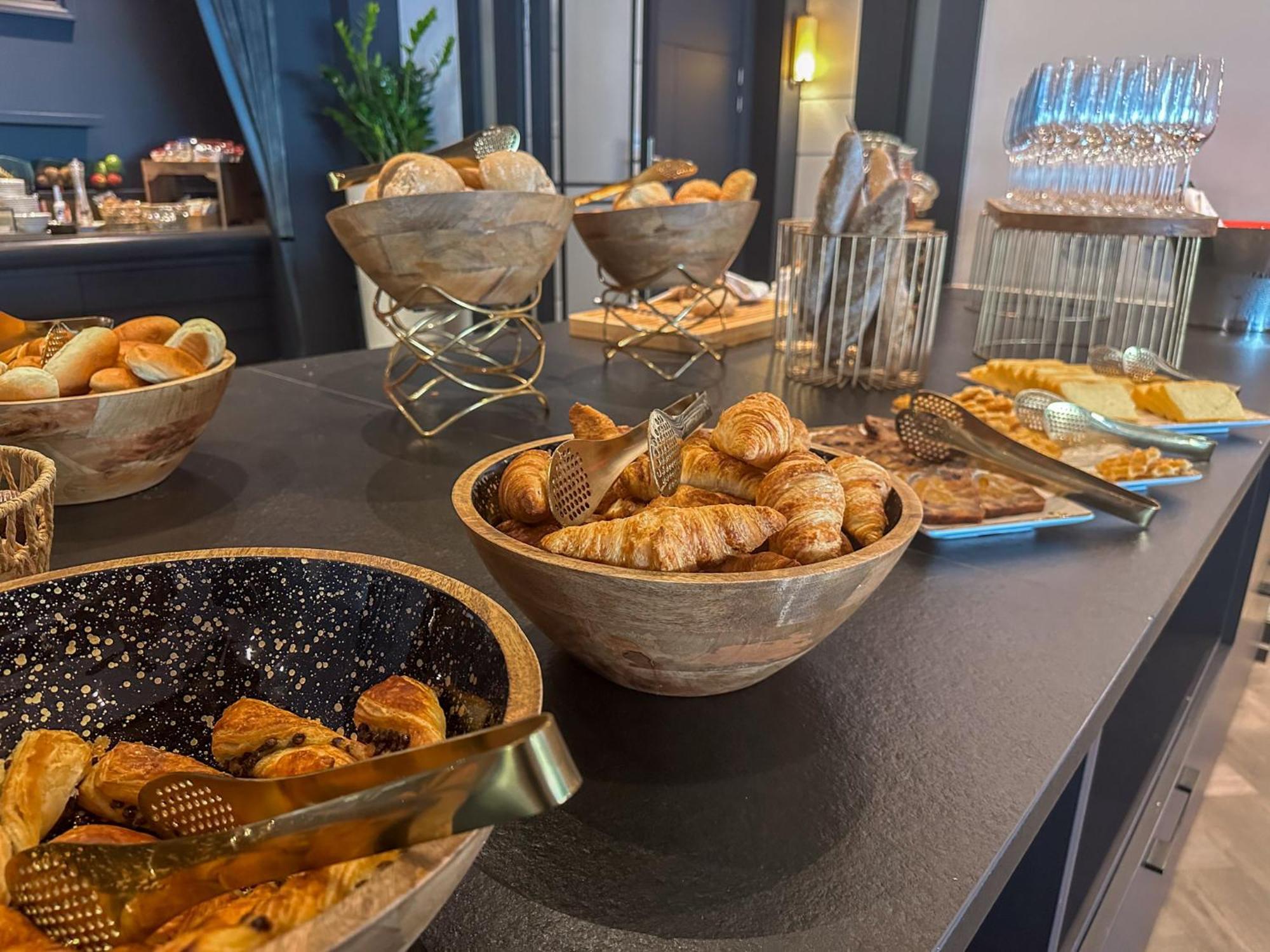 Hotel Der Valk 4*
