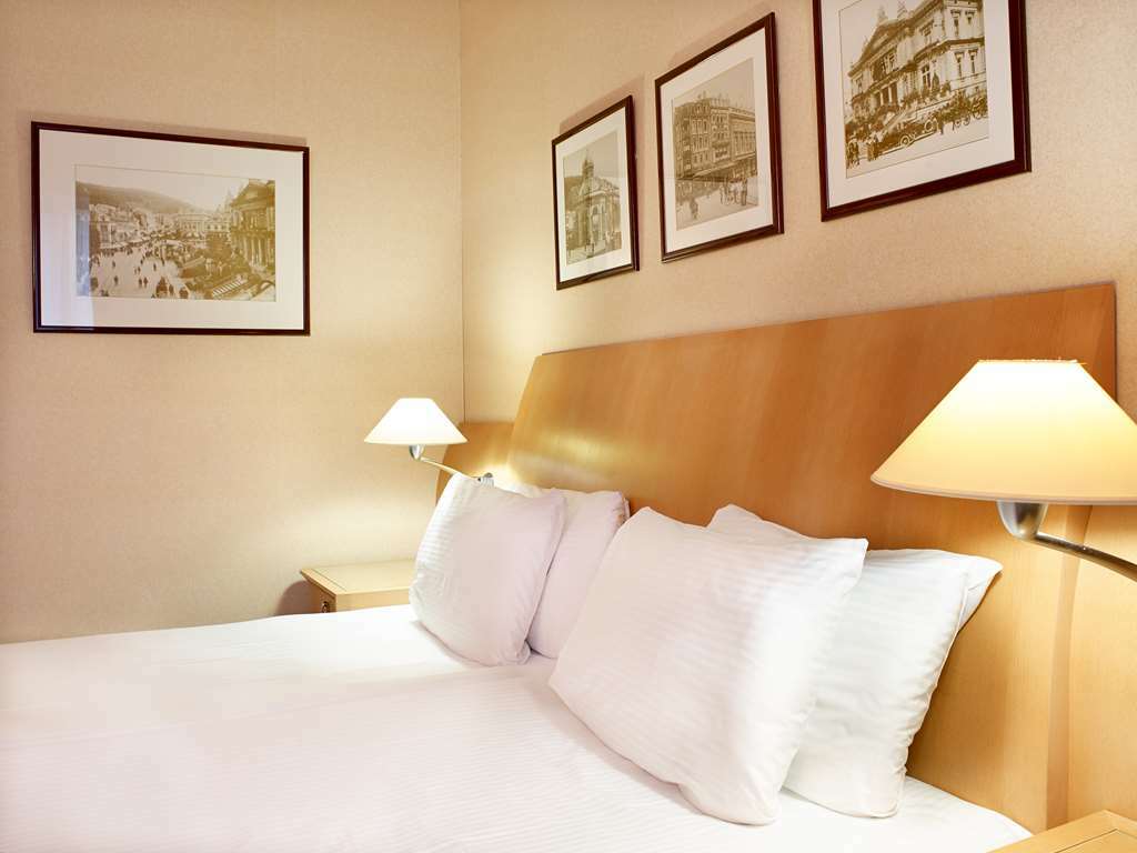 Der Valk Hotel 4*