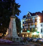Der Valk Hotel 4*